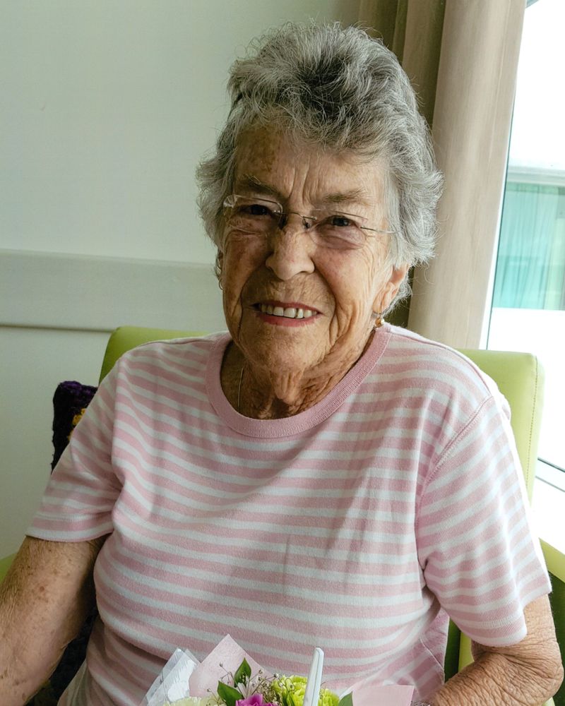 Notice for Valerie Mavis (Val) Johnston