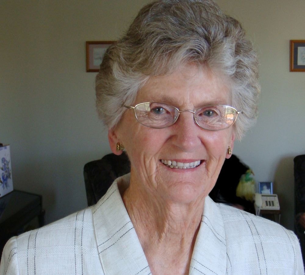 Notice for Edna Lorna Farmer