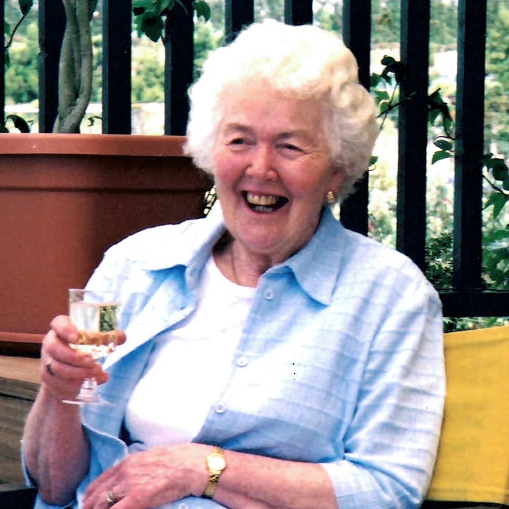 Notice for Dawn Carew