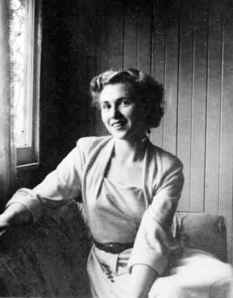 Notice for Lorraine Sloane