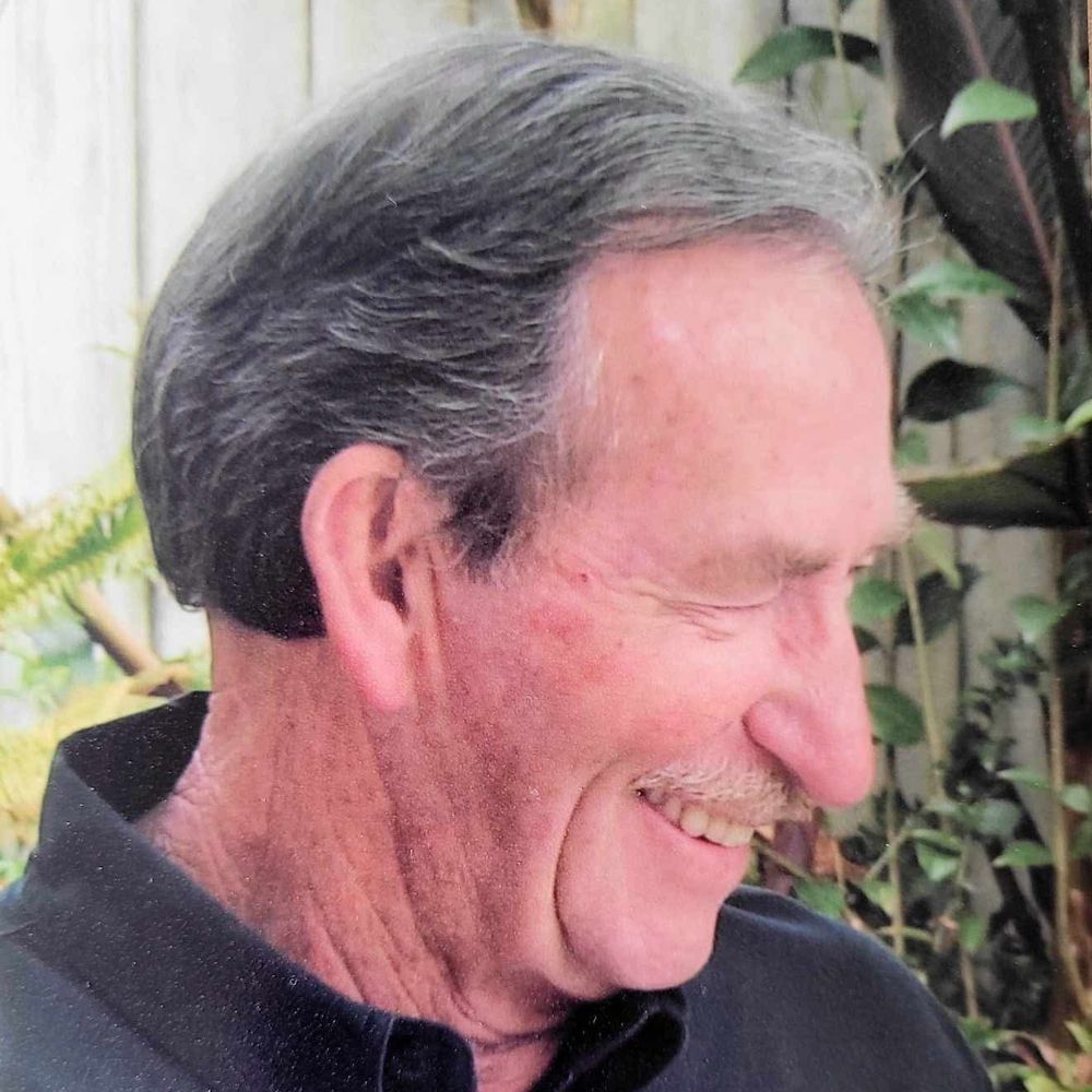 Notice for Errol Ronald Hindman