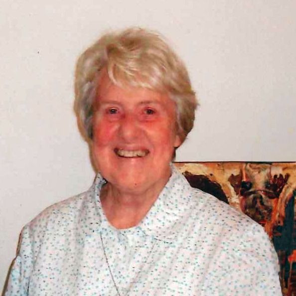 Notice for Paula Mary Hills