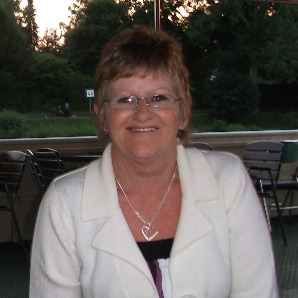 Notice for Fay Maureen Jean Hutchings