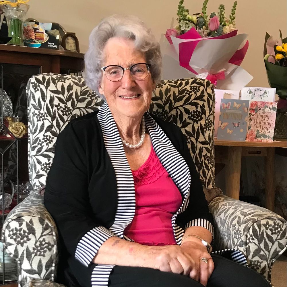 Notice for Betty Robbie