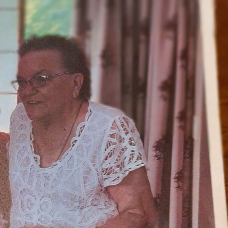 Notice for Shirley Ellen Reay