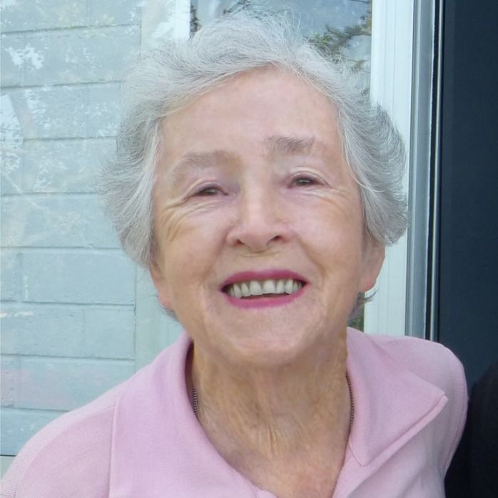 Notice for Elizabeth Dawn Hay