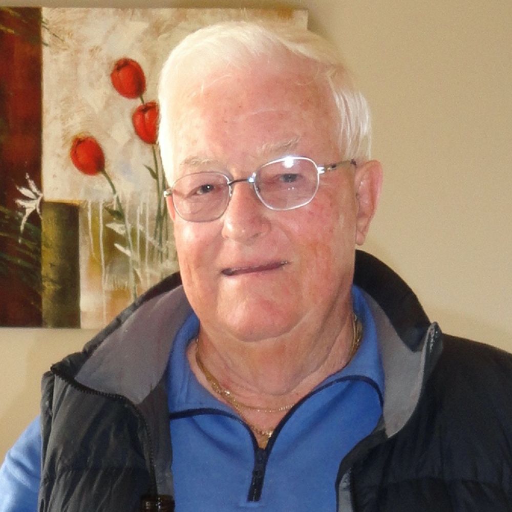 Notice for Emmett Richard Leach