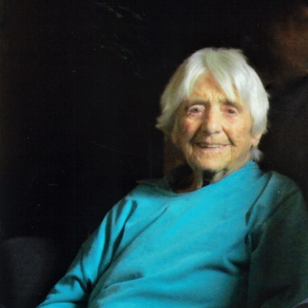 Notice for Freda Fraser